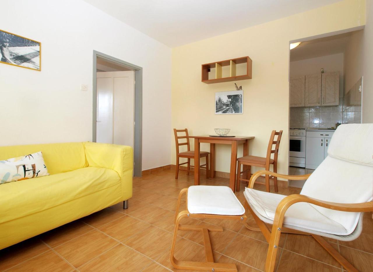 Apartments Mira 1804 Medulin Exterior photo