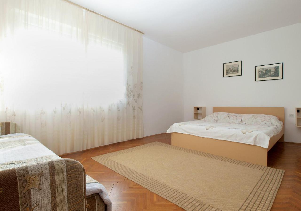 Apartments Mira 1804 Medulin Exterior photo
