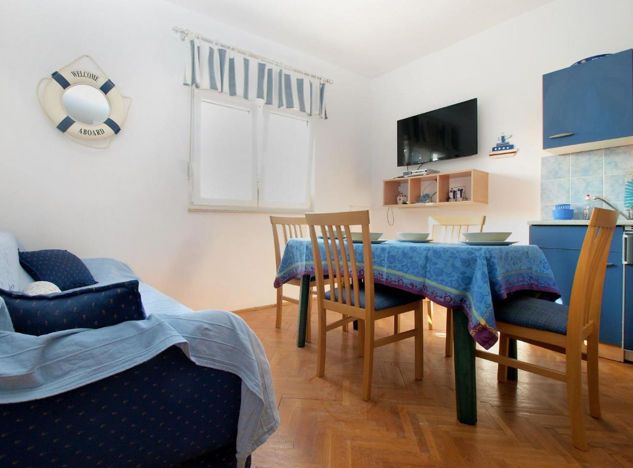 Apartments Mira 1804 Medulin Exterior photo